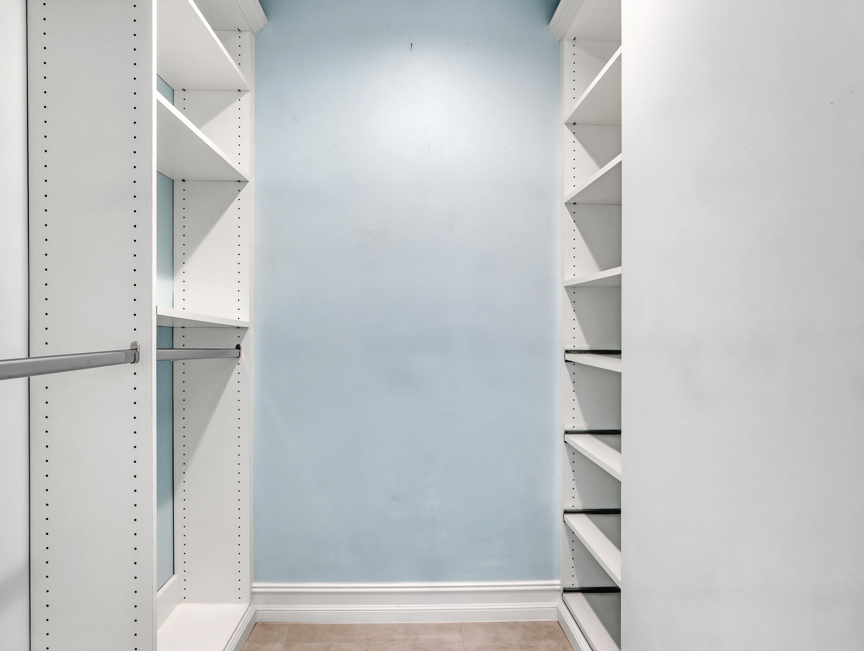 1435 S Harbor City Boulevard 703