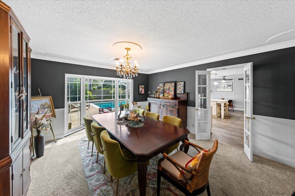 517 N River Oaks Drive