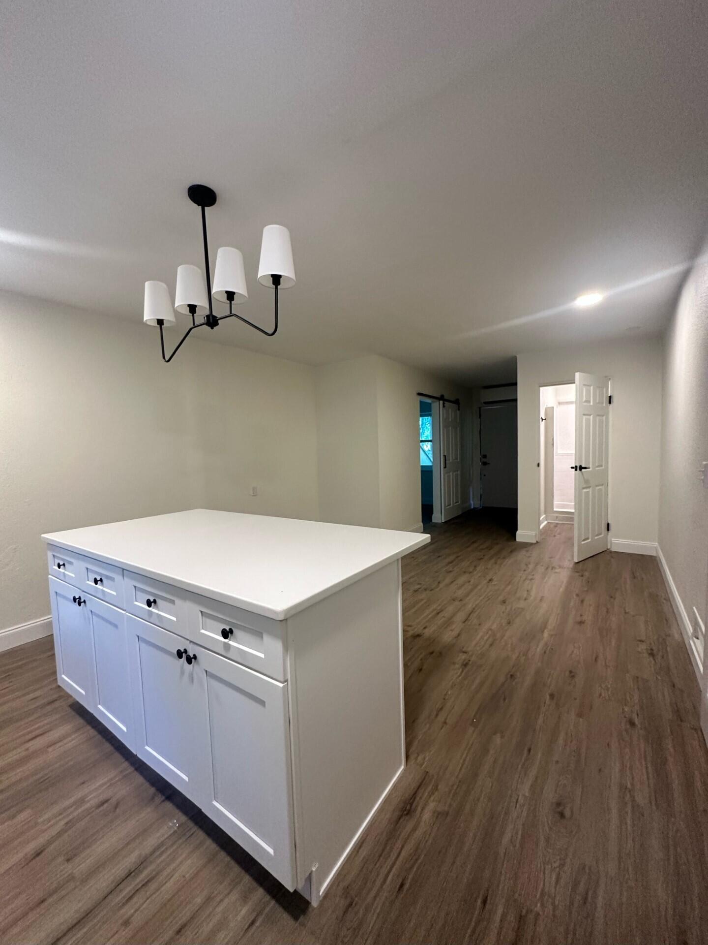 472 Magnolia Avenue 2