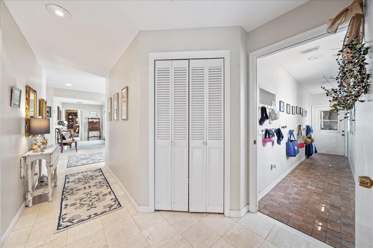 1650 N Riverside Drive