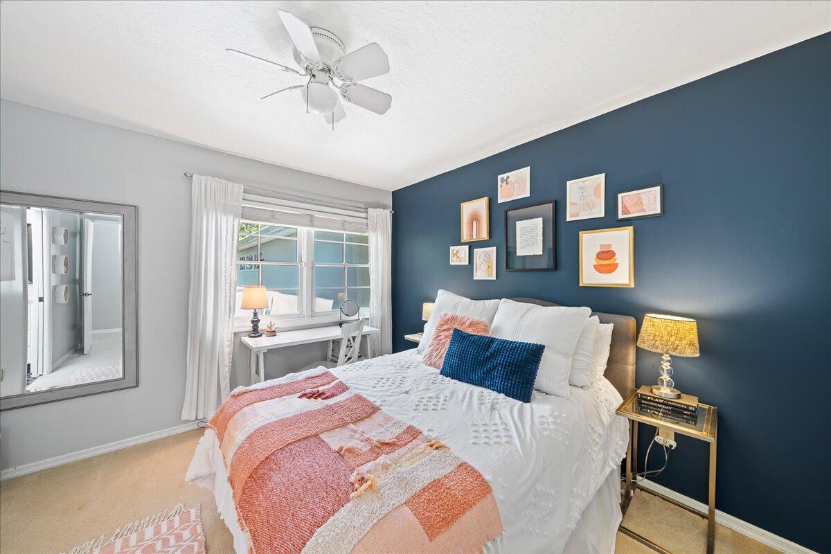 1650 N Riverside Drive