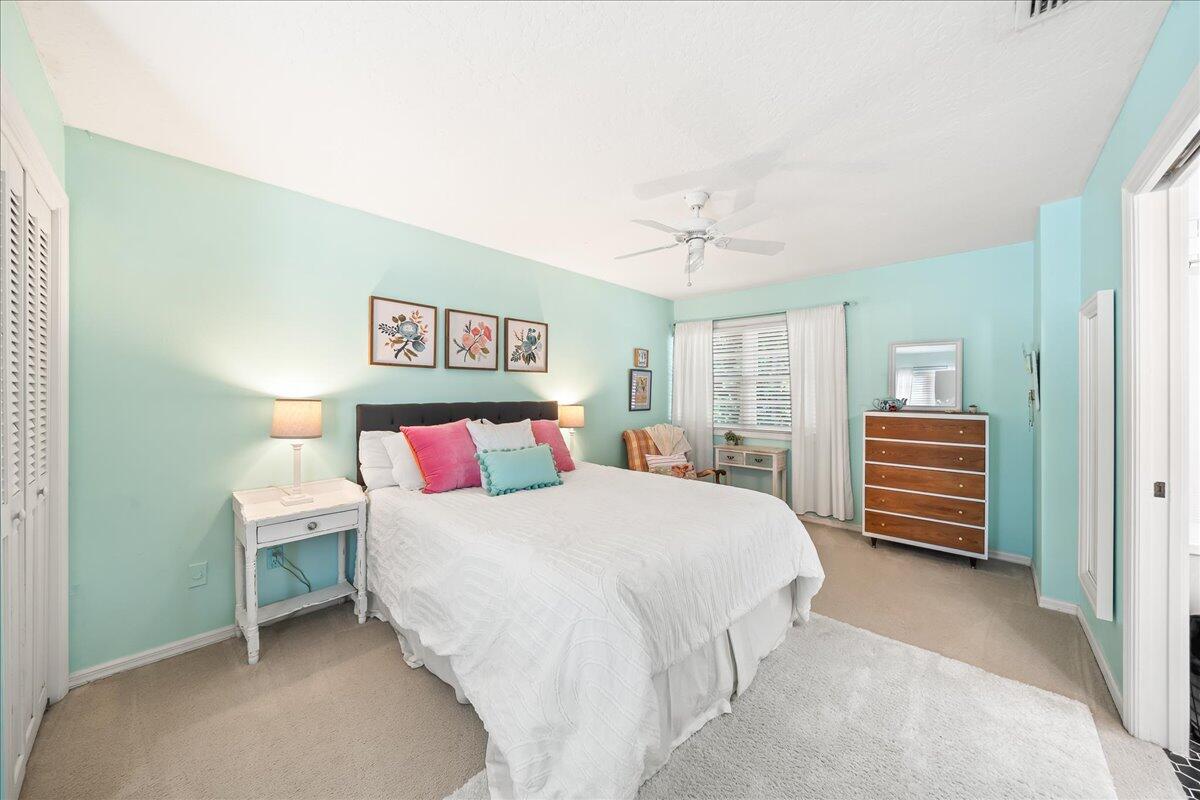 1650 N Riverside Drive