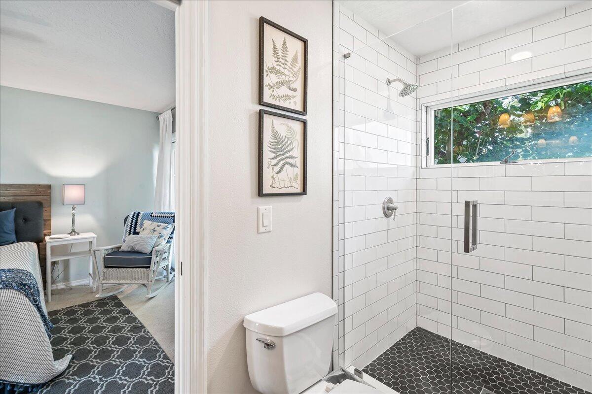 1650 N Riverside Drive