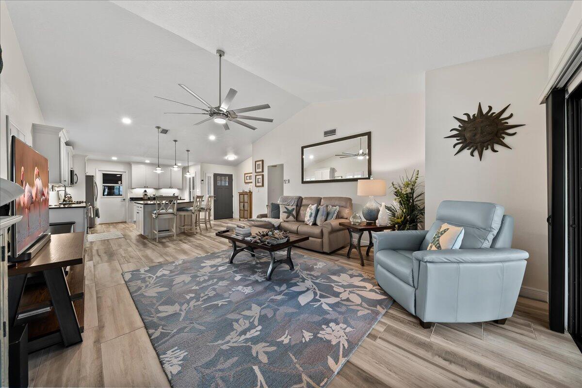 1393 Byrd Court