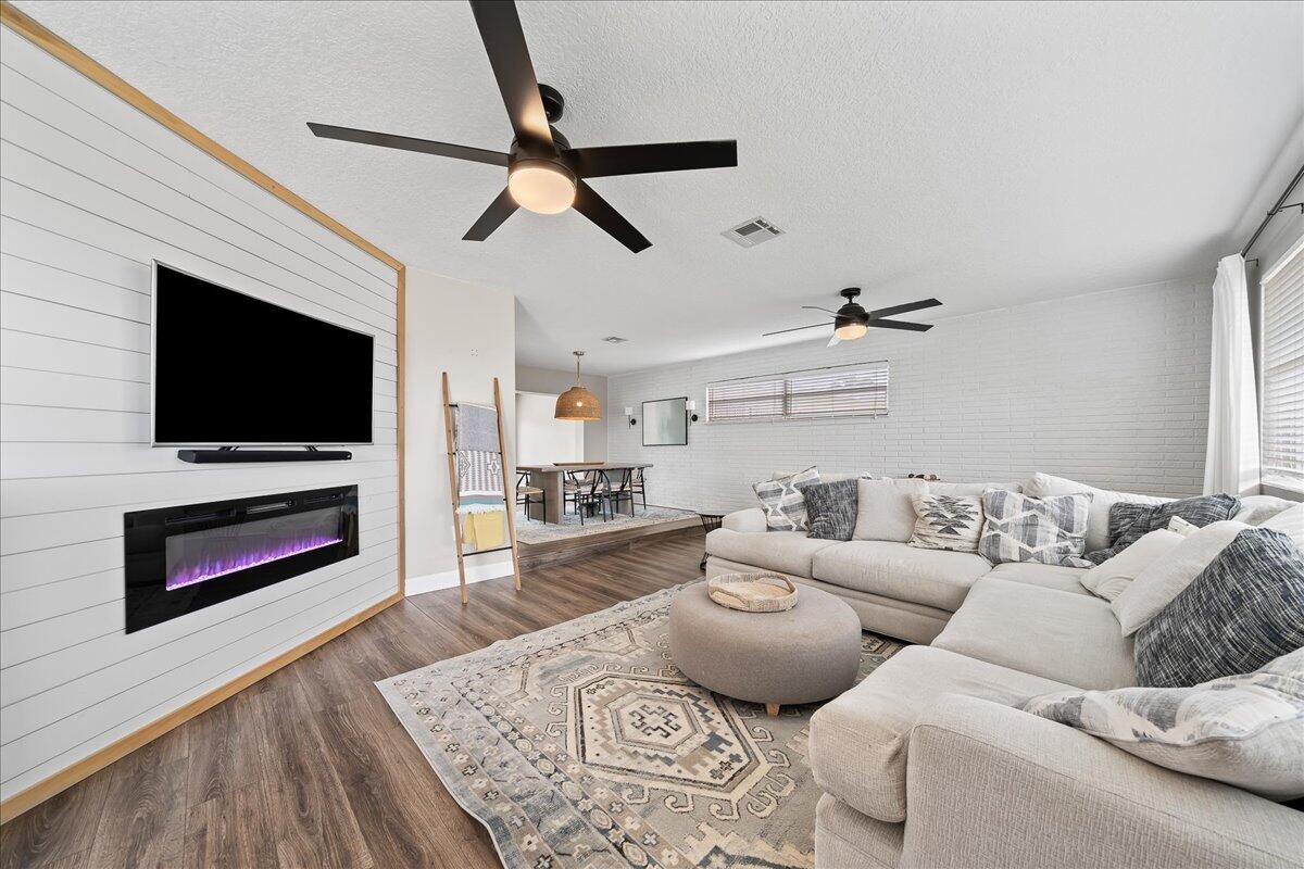 730 Rosada Street