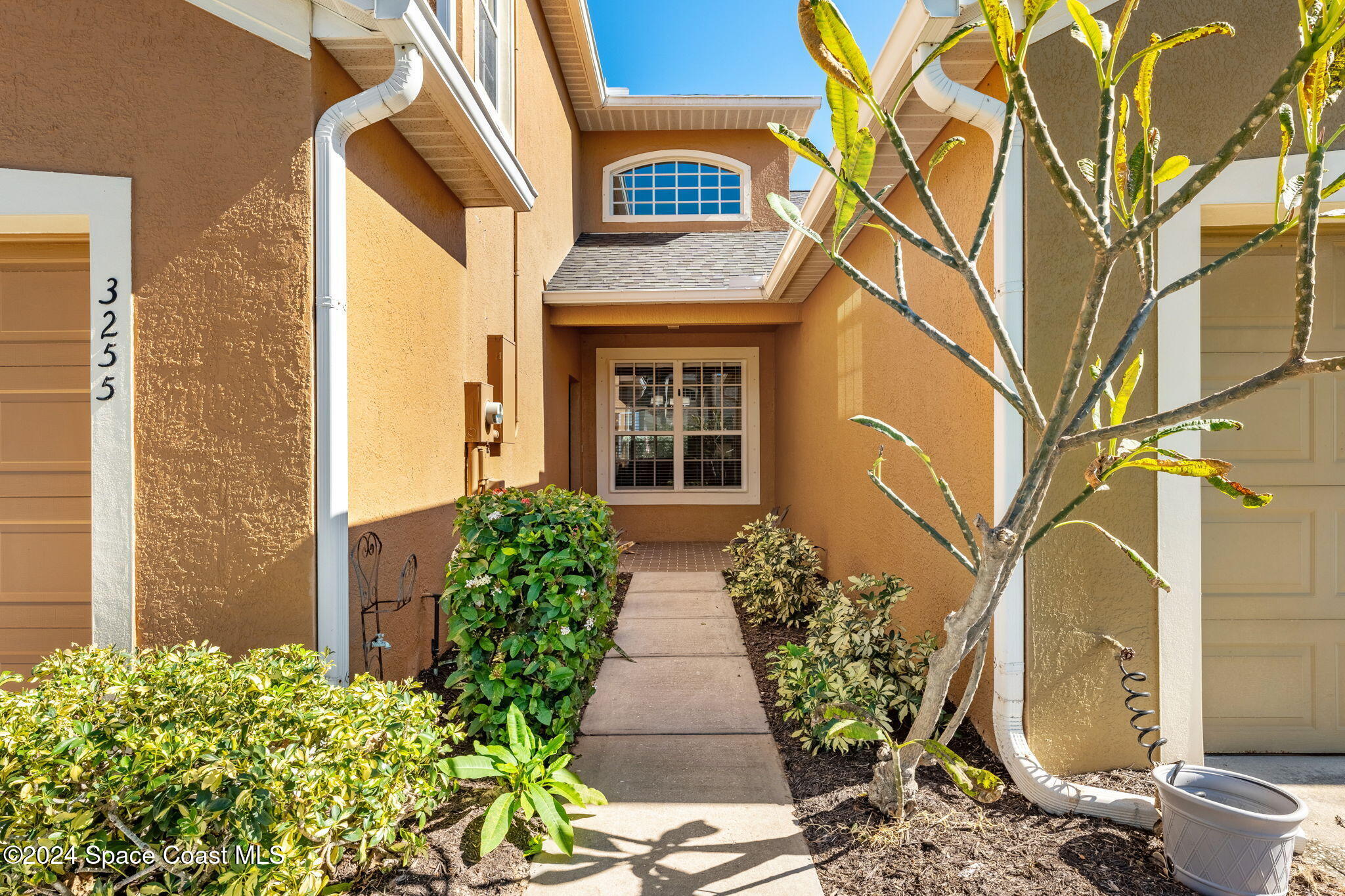 3255 Lusitania Lane