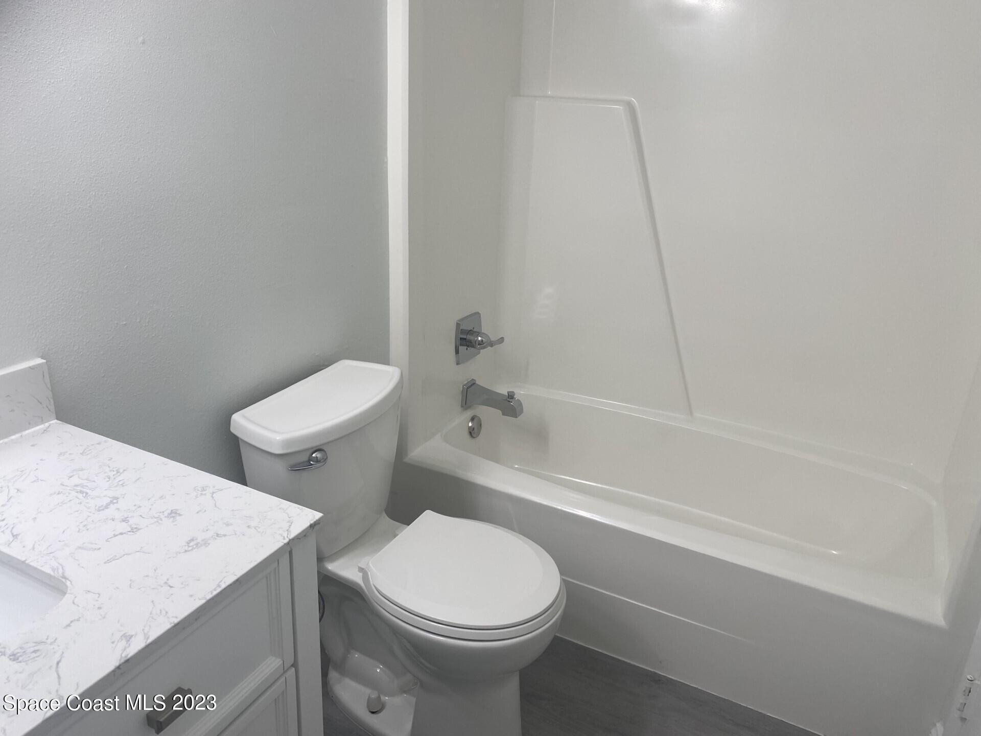 128 Palmetto Avenue 3