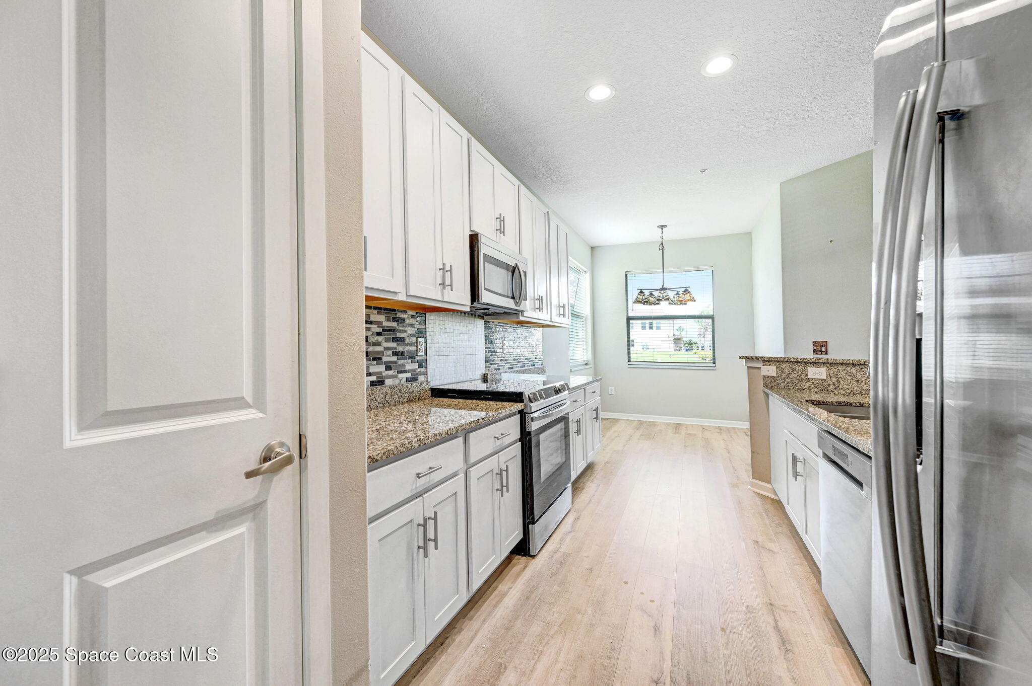 3920 Playa Del Sol Drive 104