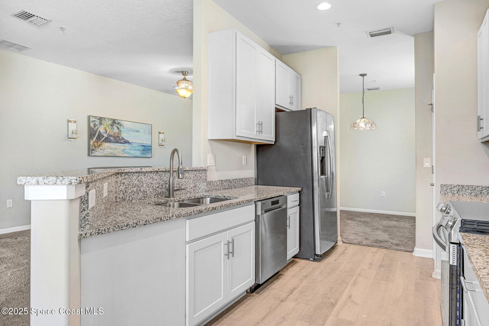 3920 Playa Del Sol Drive 104