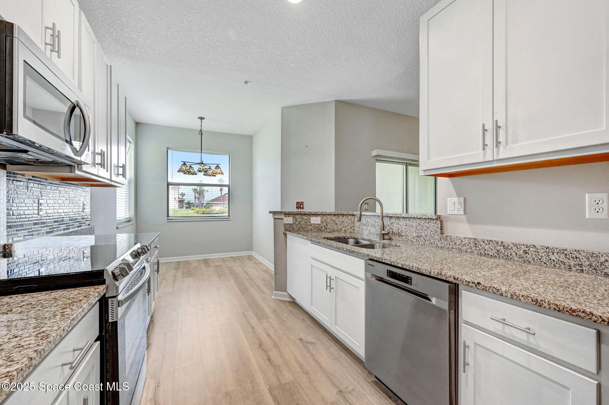 3920 Playa Del Sol Drive 104