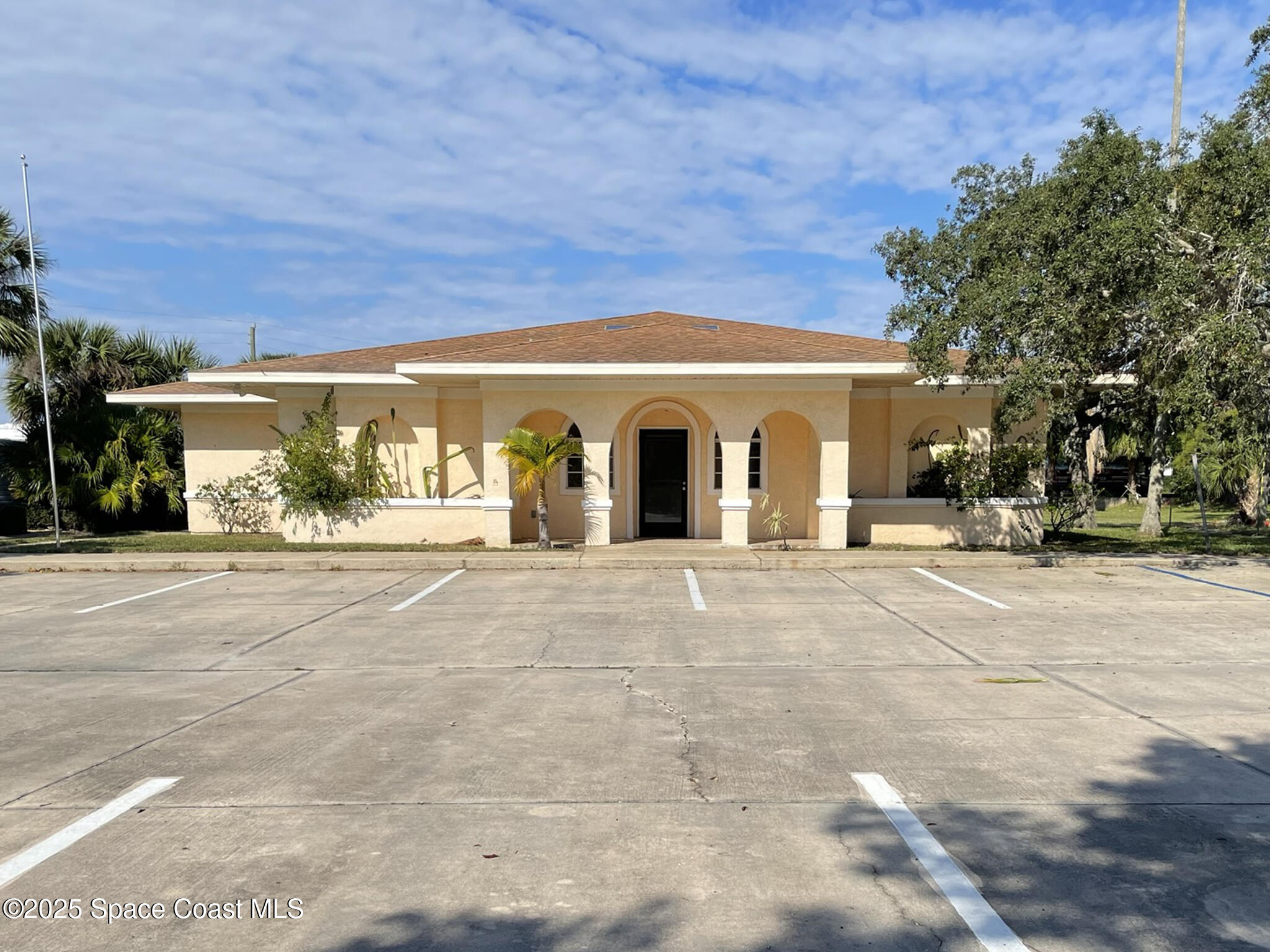 1428 Valentine Street