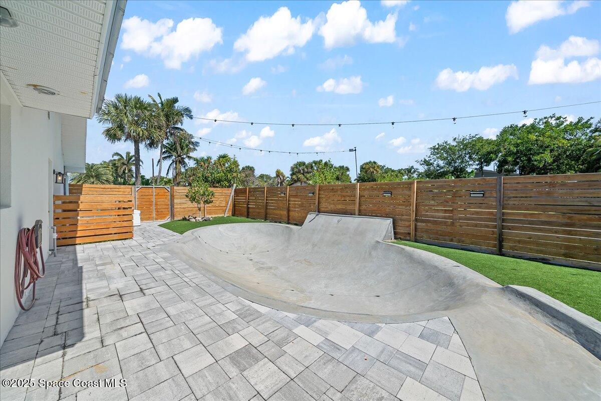 409 Magnolia Avenue