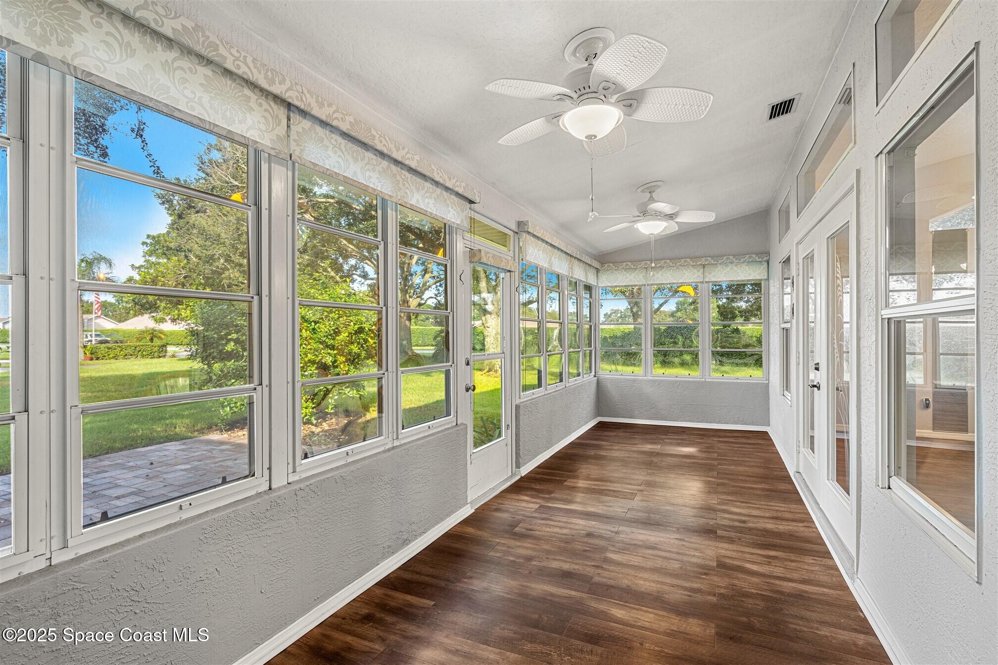 822 Oakwood Drive