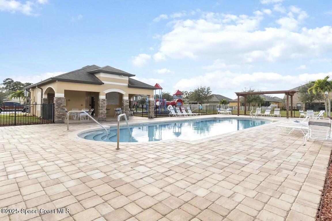1071 Dillard Drive SE