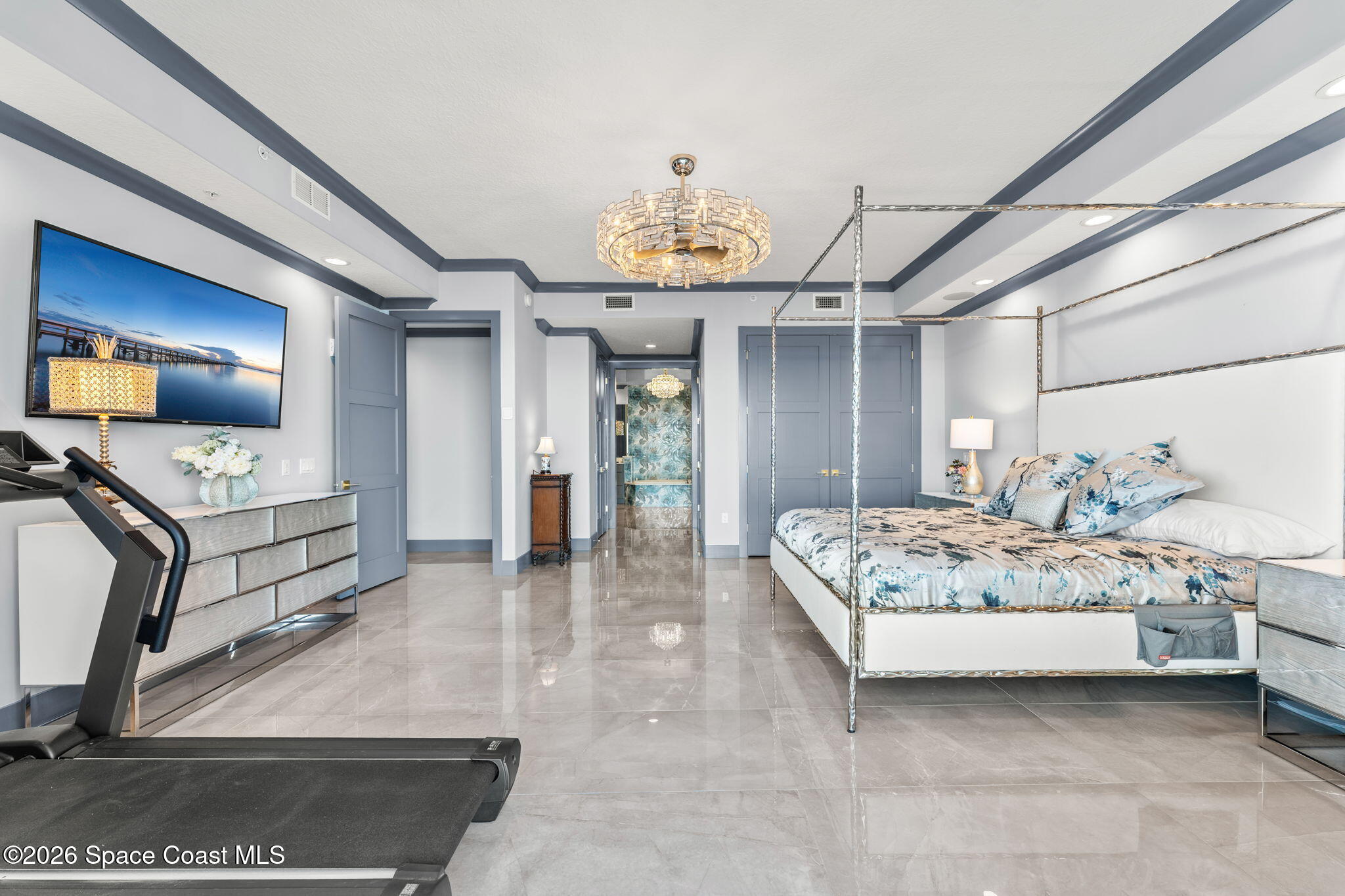 1465 S Harbor City Boulevard 1002