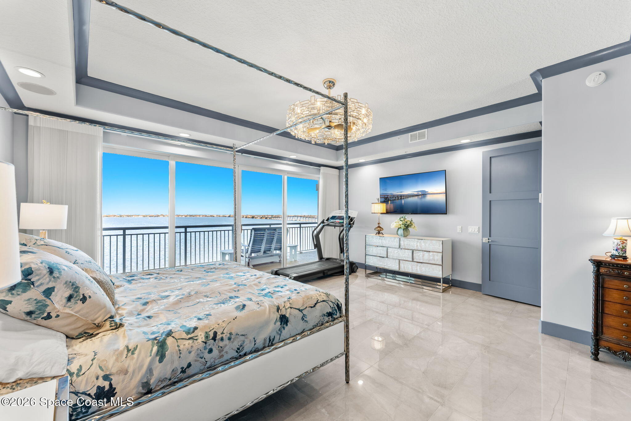 1465 S Harbor City Boulevard 1002