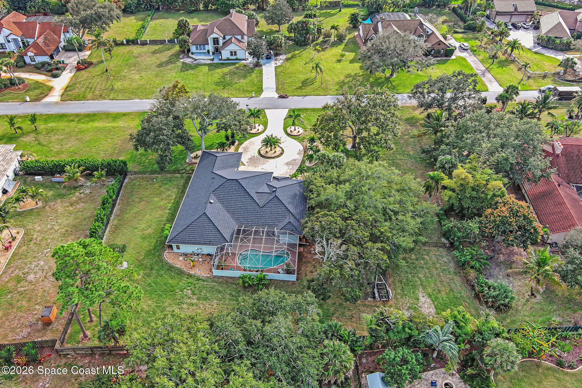 140 Utopia Circle