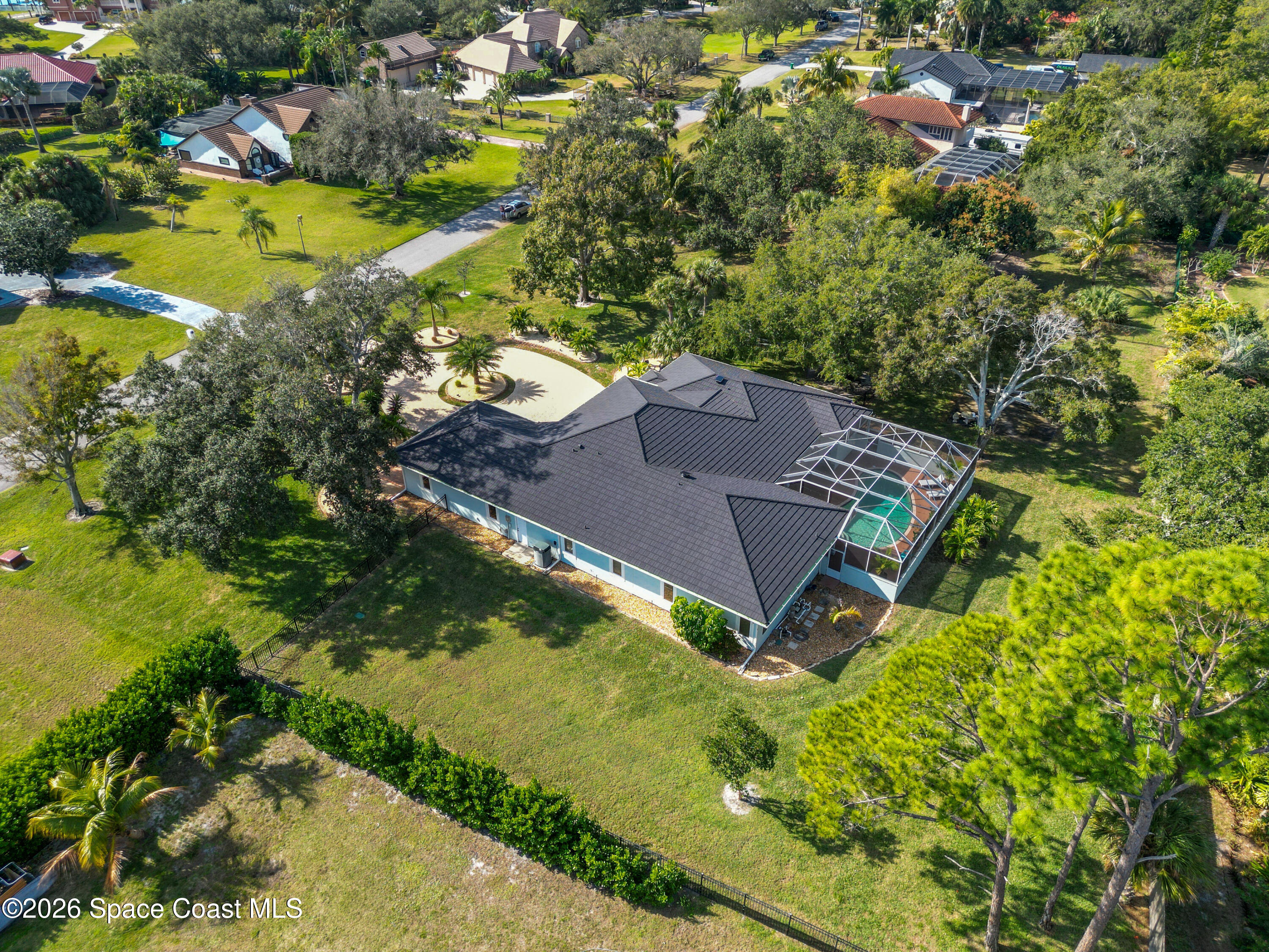 140 Utopia Circle