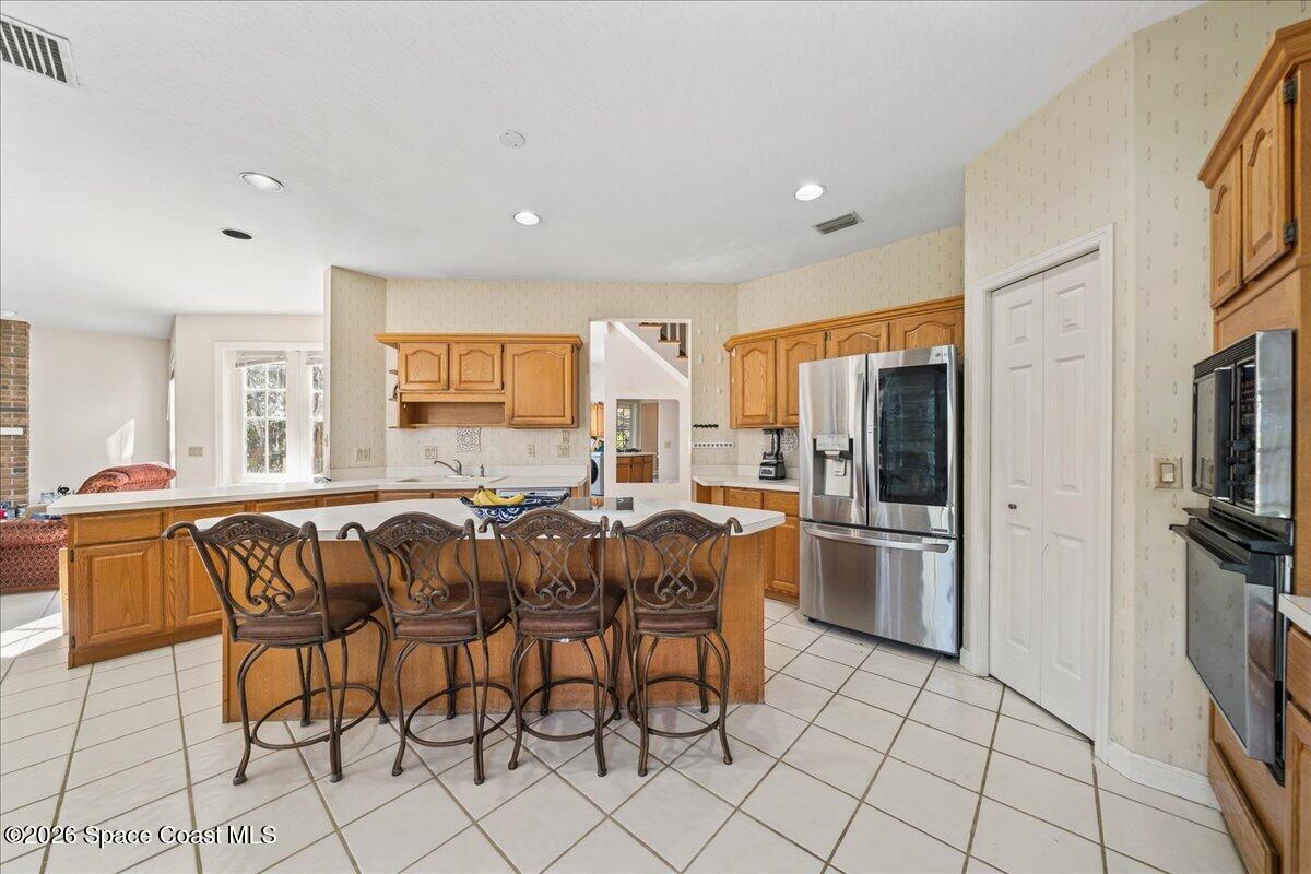 594 Hummingbird Drive