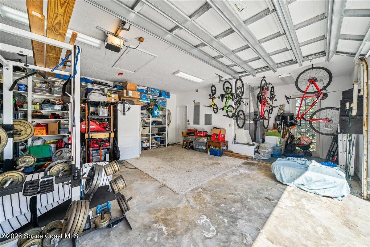 594 Hummingbird Drive