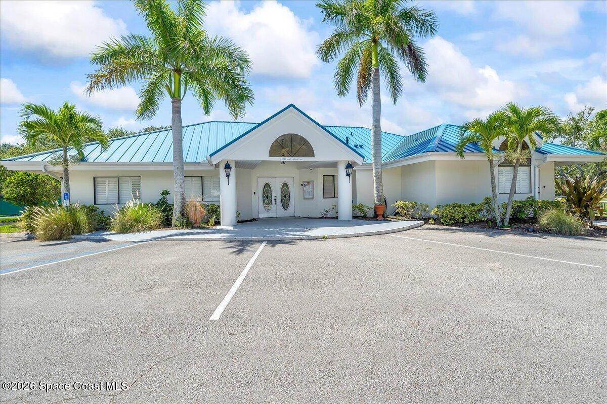 594 Hummingbird Drive