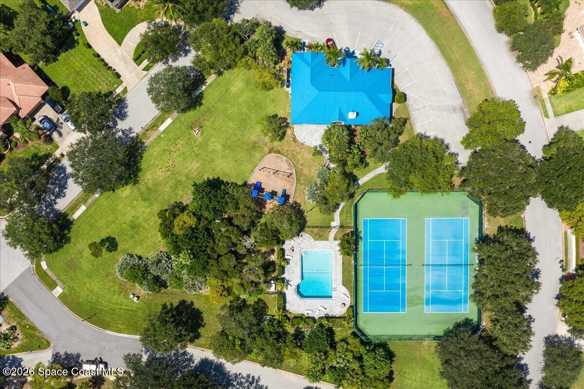 594 Hummingbird Drive