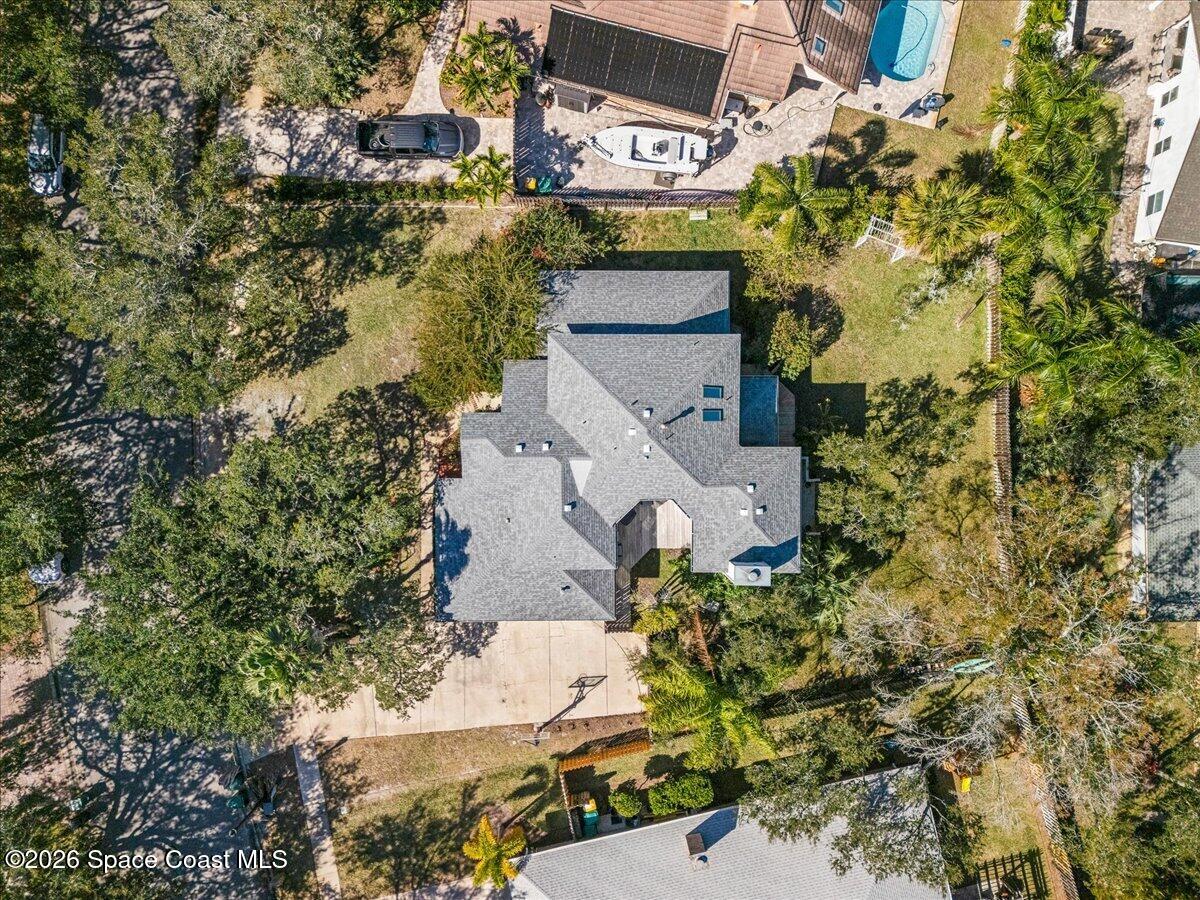 594 Hummingbird Drive