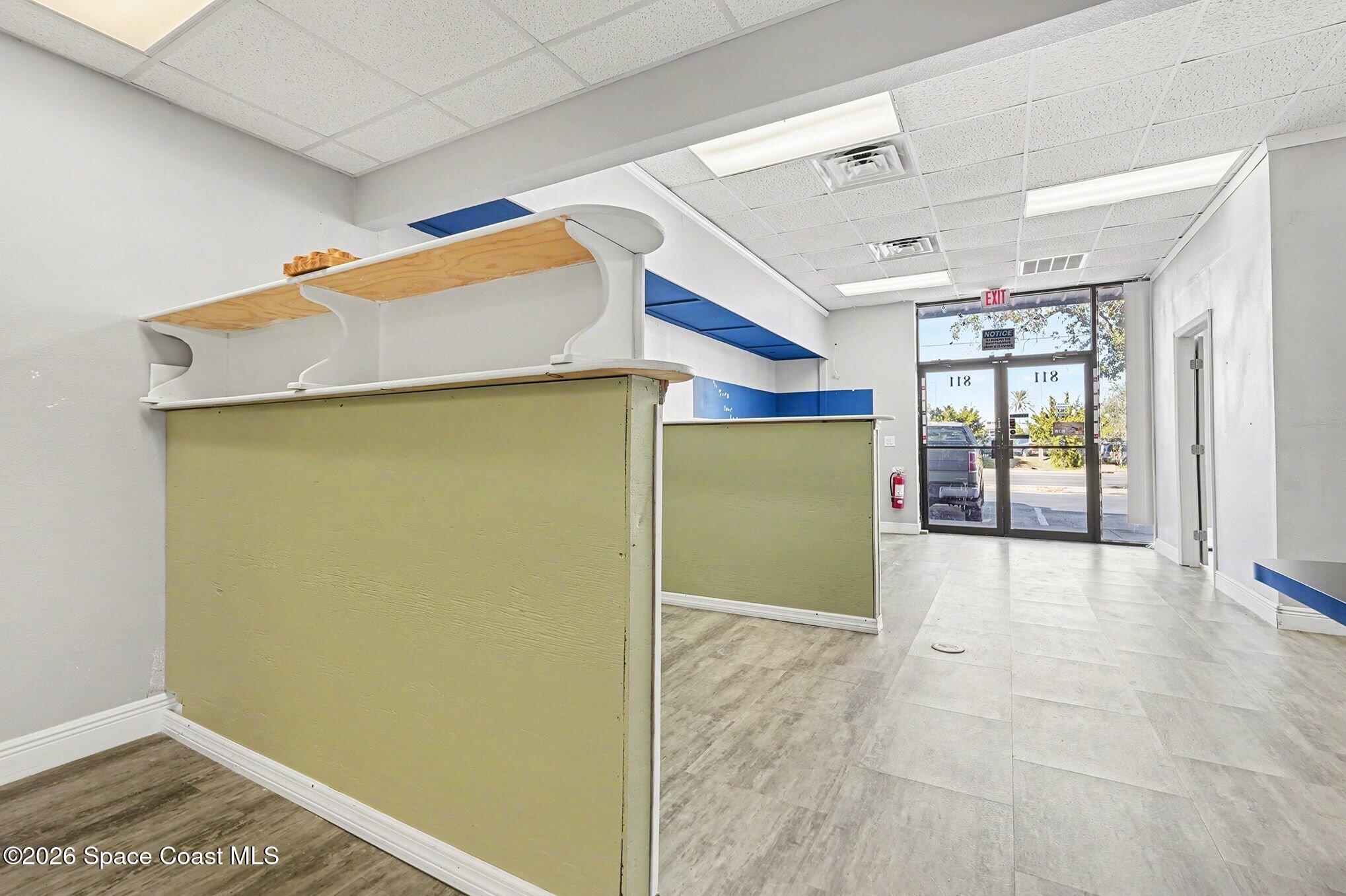 811 E Hibiscus Boulevard