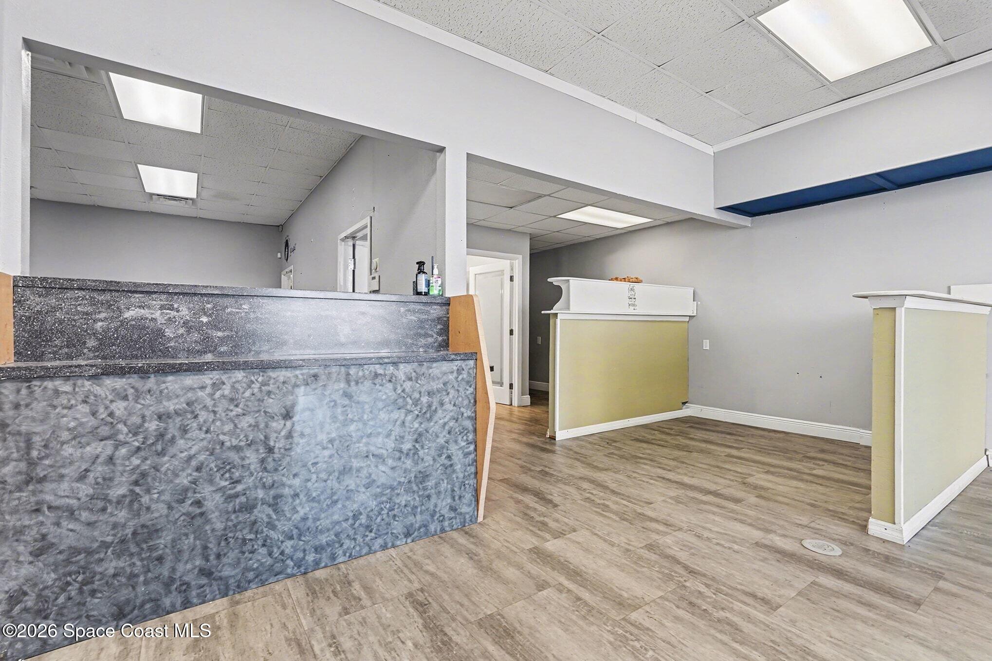 811 E Hibiscus Boulevard