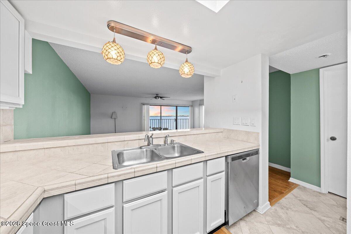 3220 River Villa Way 135