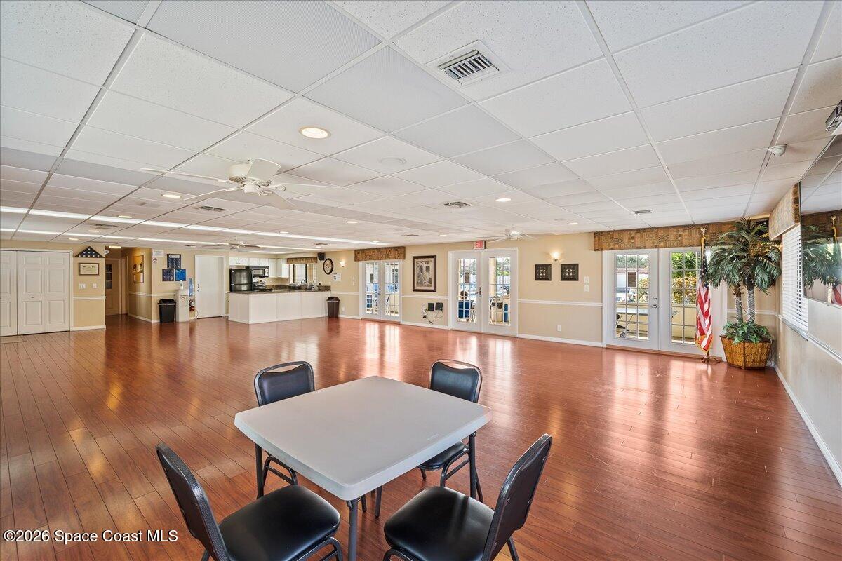 3220 River Villa Way 135