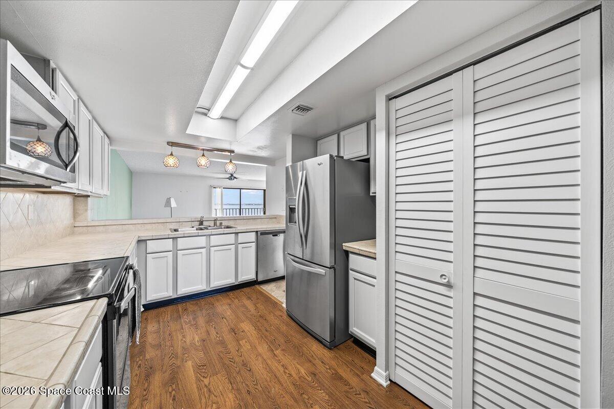 3220 River Villa Way 135