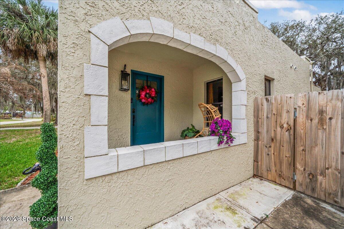 2010 Pennwood Drive