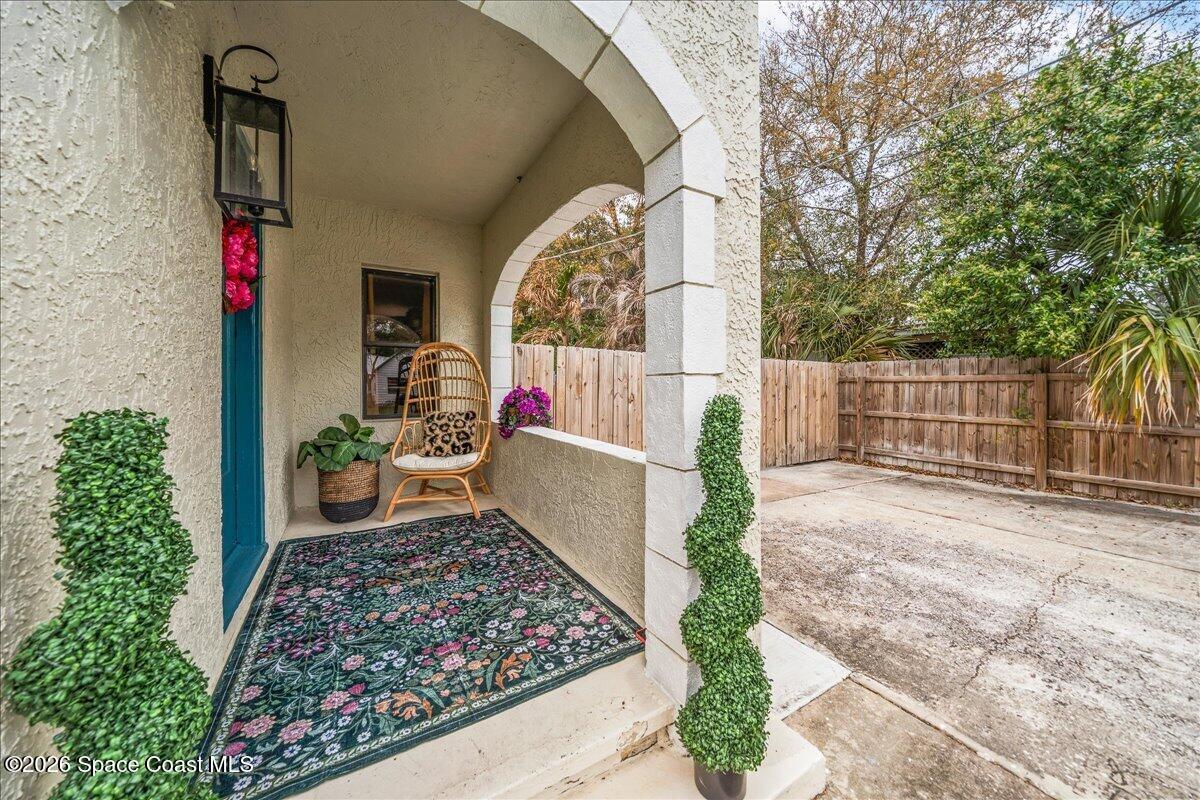 2010 Pennwood Drive