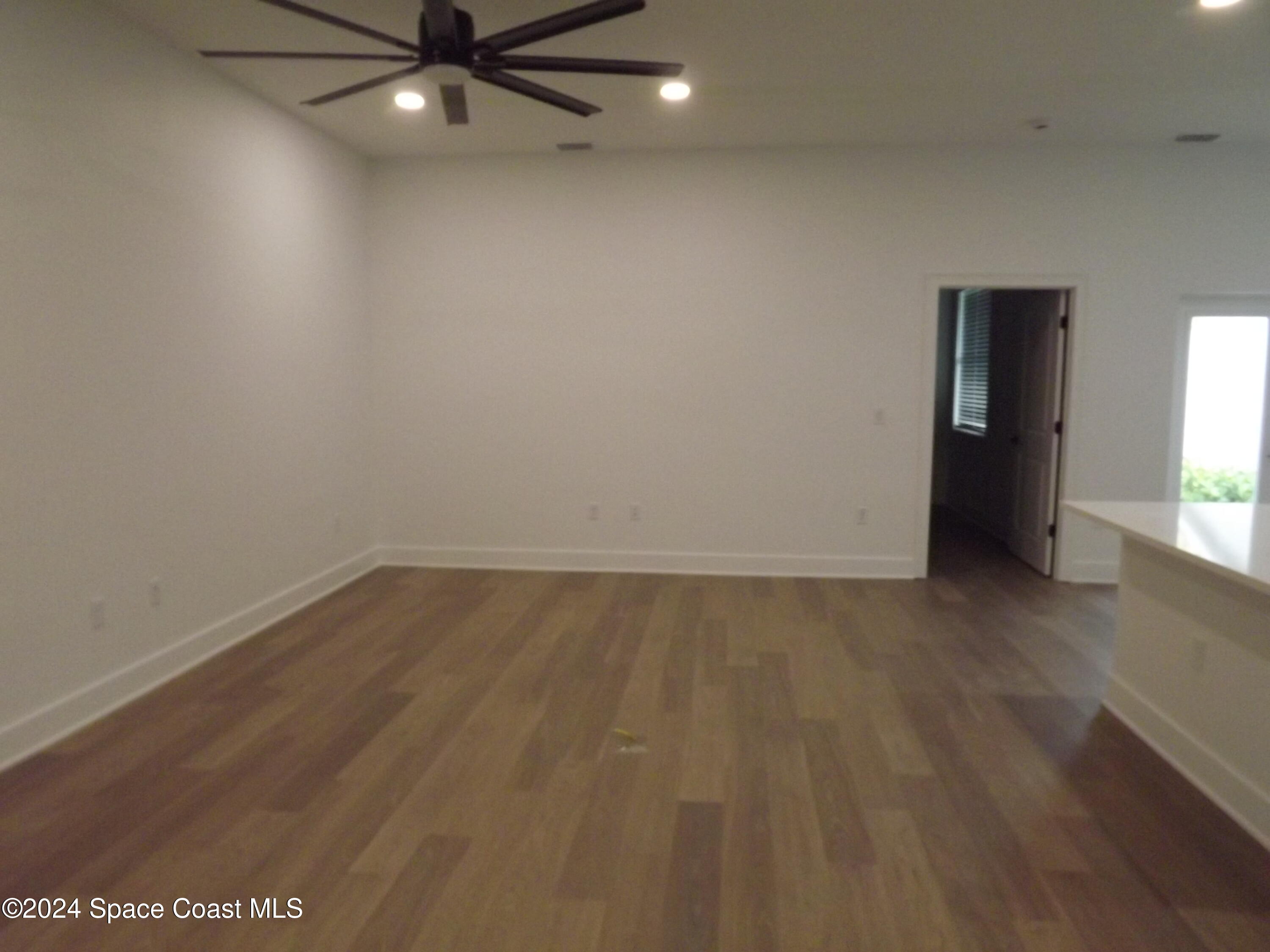 2285 Highland Avenue
