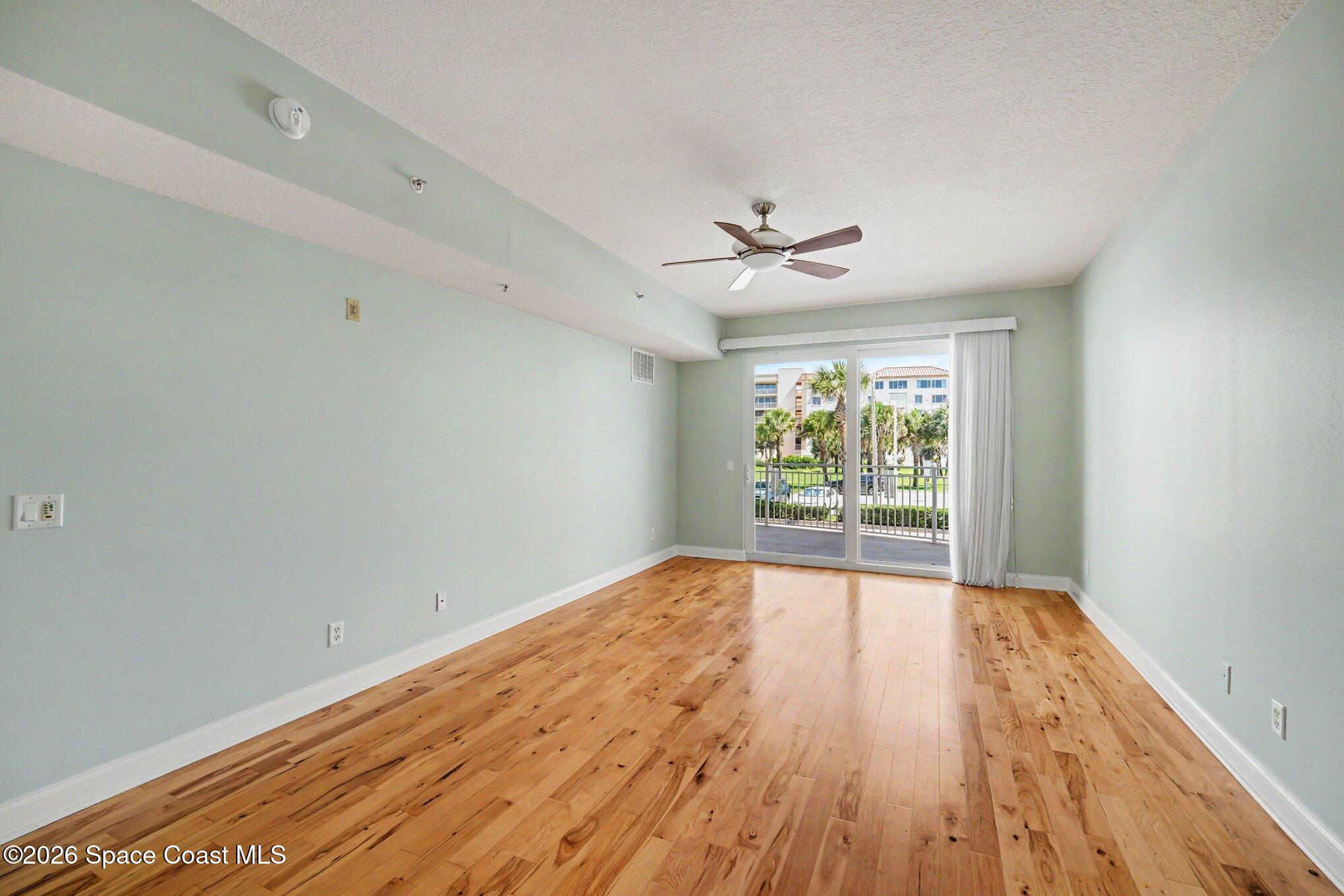 601 N Miramar Avenue 108