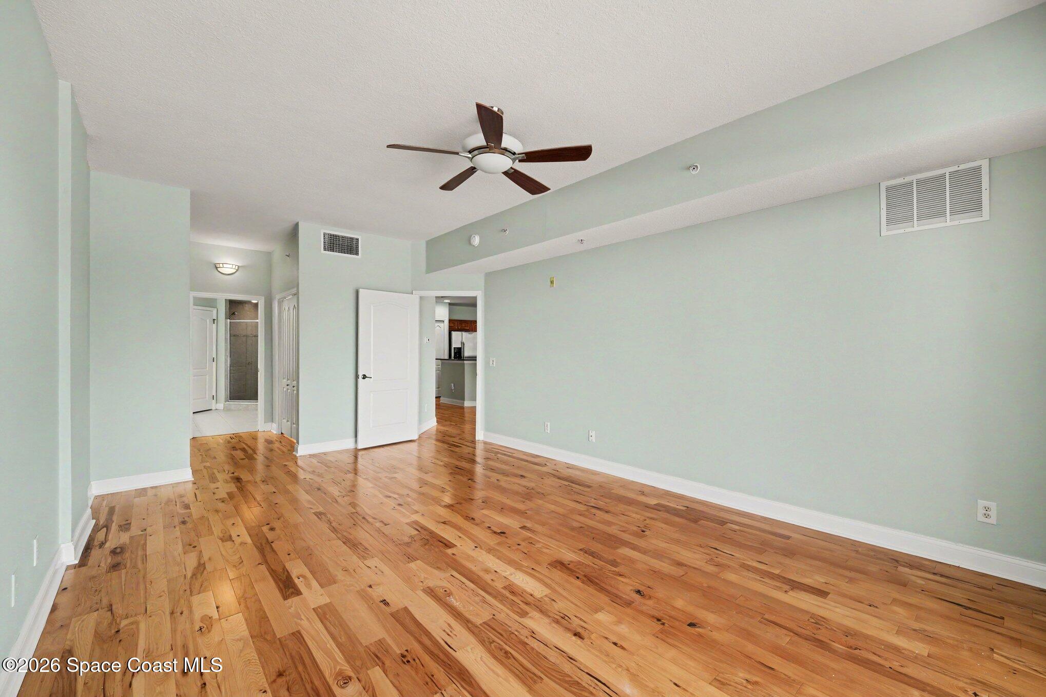 601 N Miramar Avenue 108