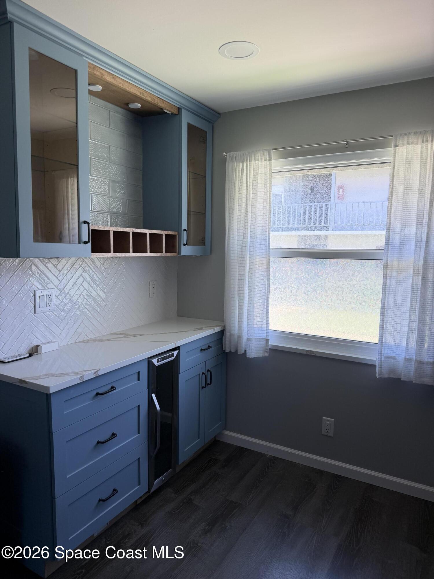 2104 Grant Place 102