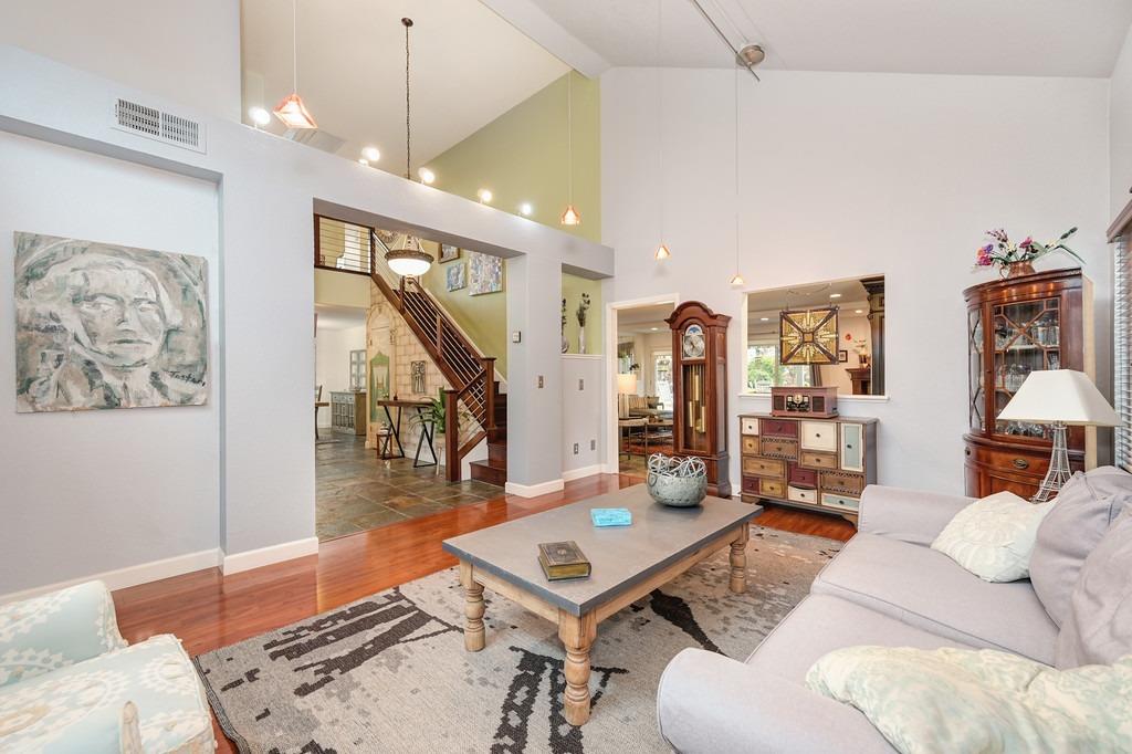 6124 Pirate Point Court