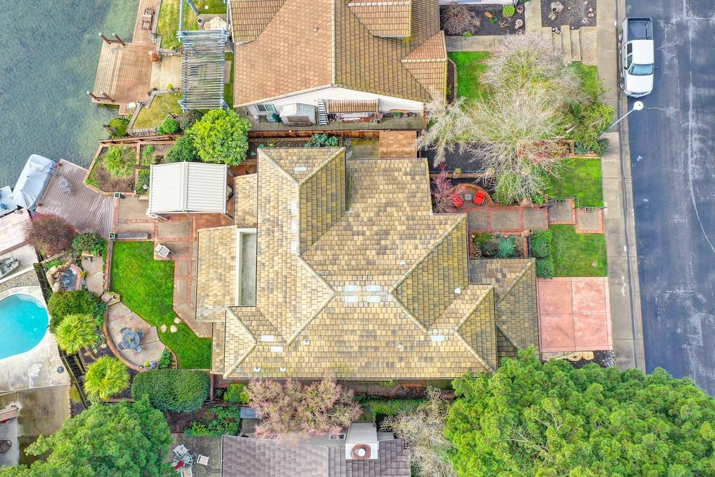 6124 Pirate Point Court