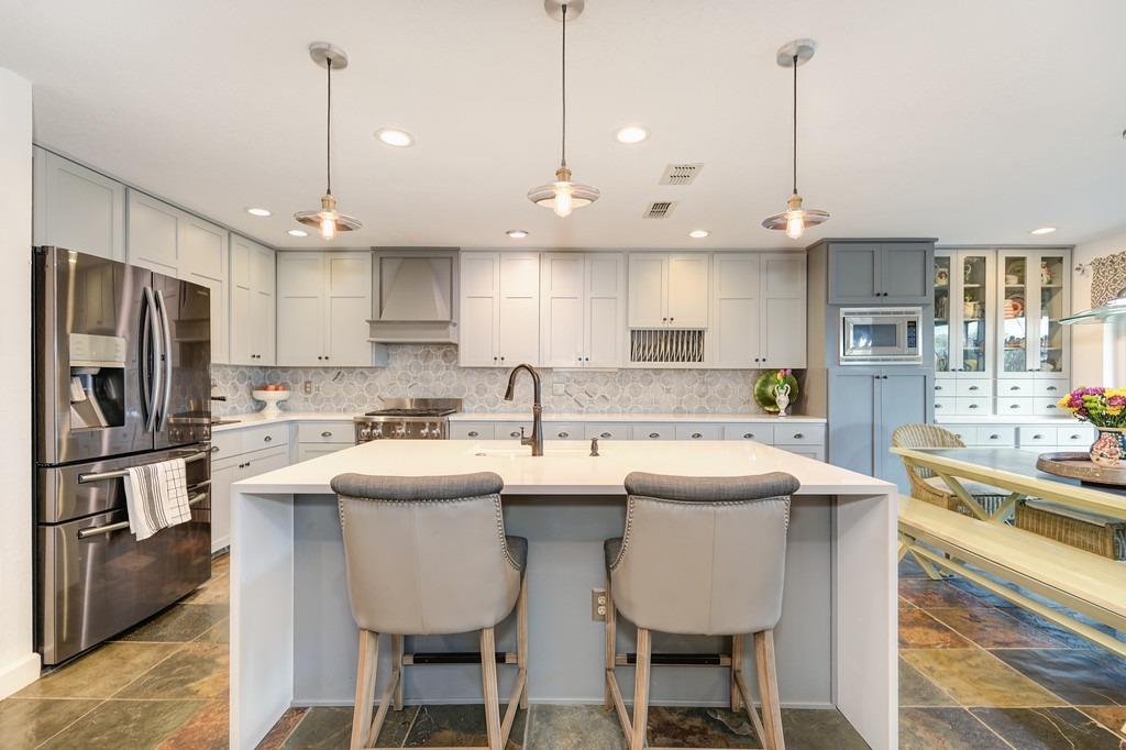 6124 Pirate Point Court