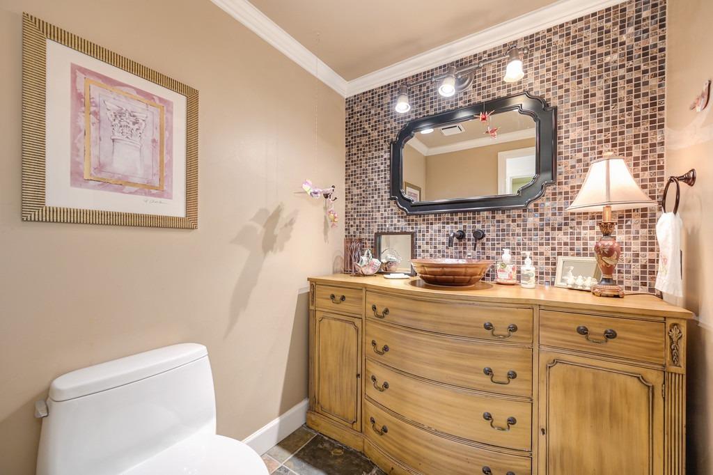 6124 Pirate Point Court