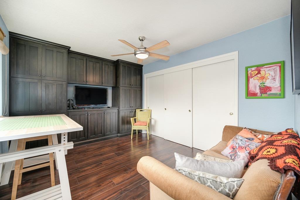 6124 Pirate Point Court