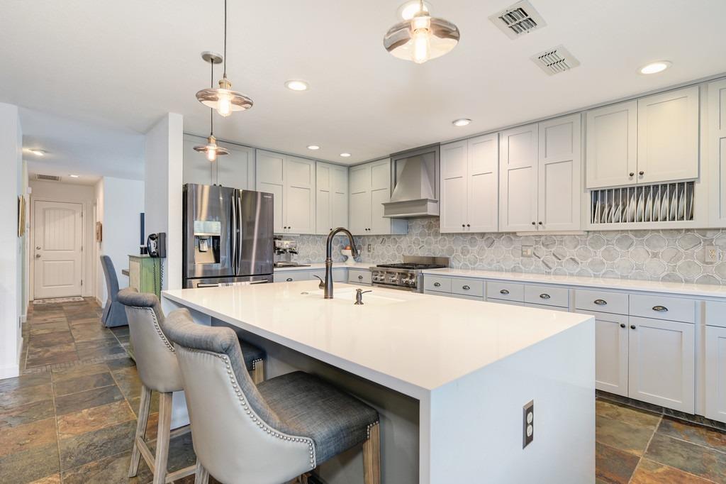 6124 Pirate Point Court