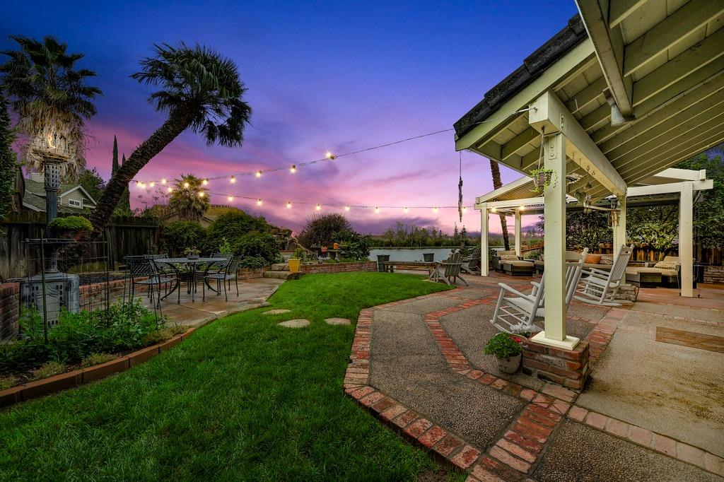 6124 Pirate Point Court