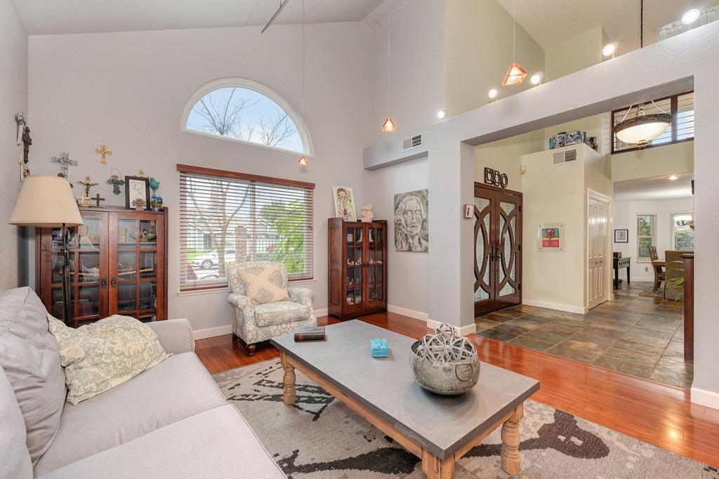 6124 Pirate Point Court