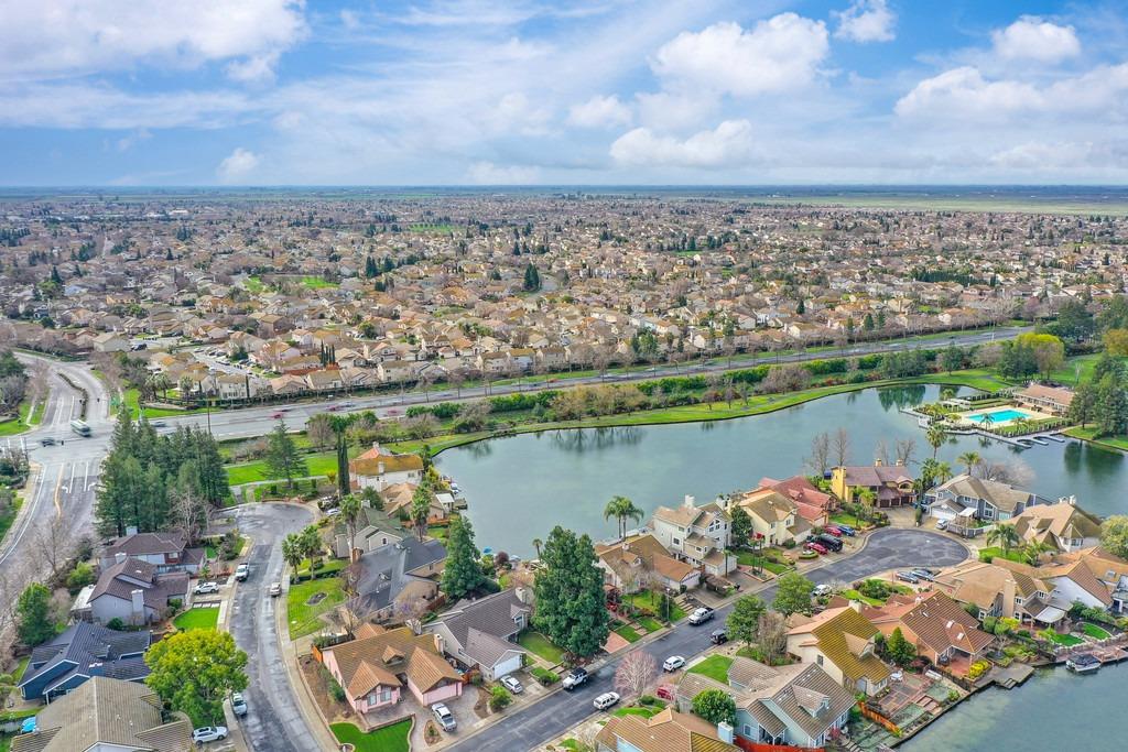 6124 Pirate Point Court