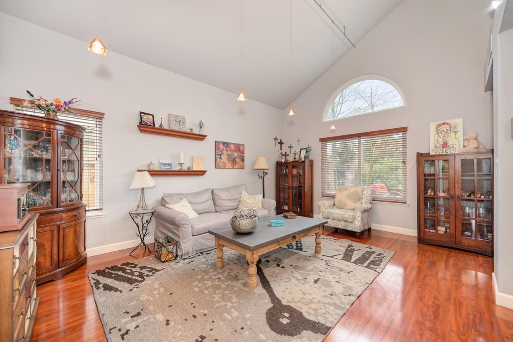 6124 Pirate Point Court