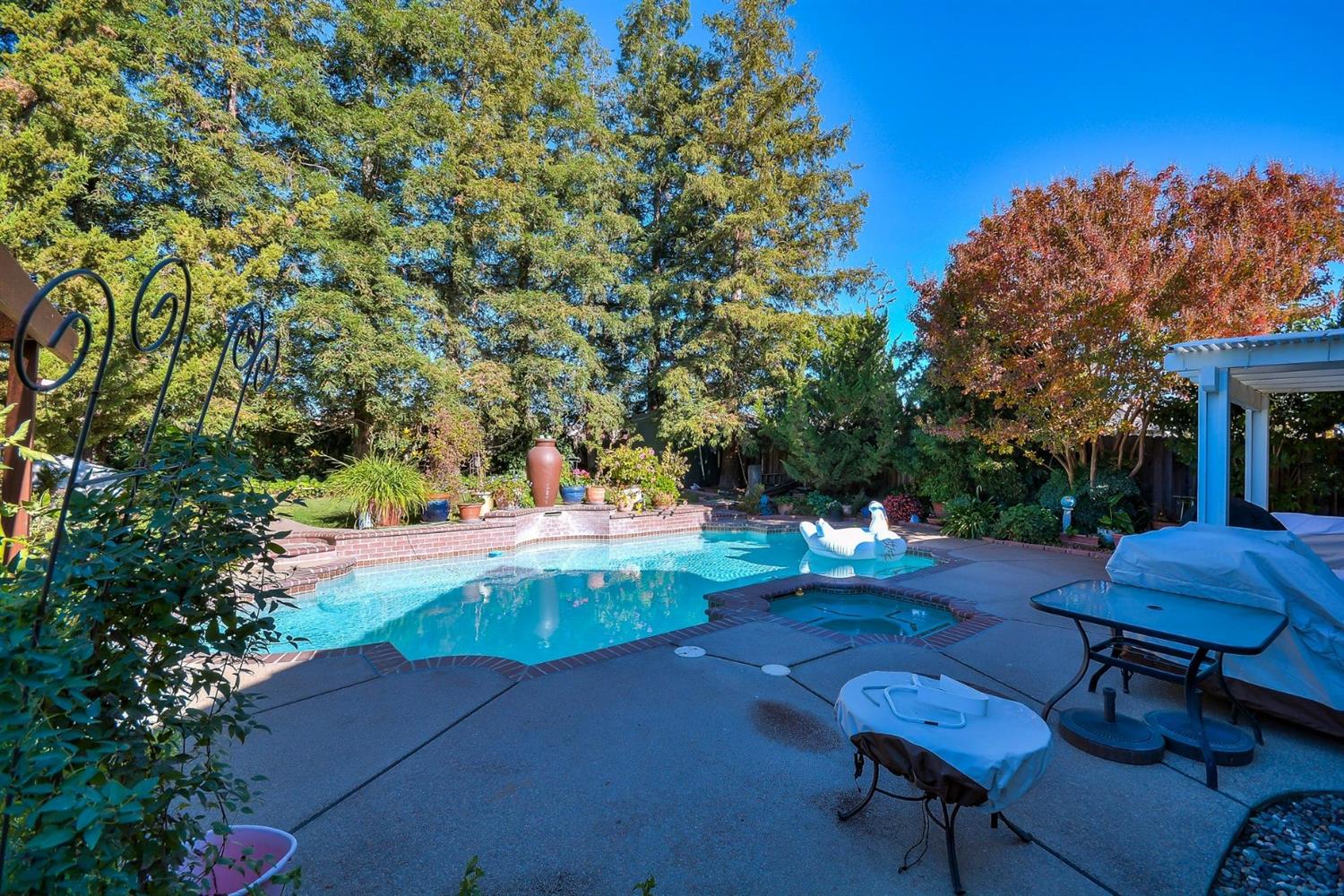 8379 Wheatland Drive