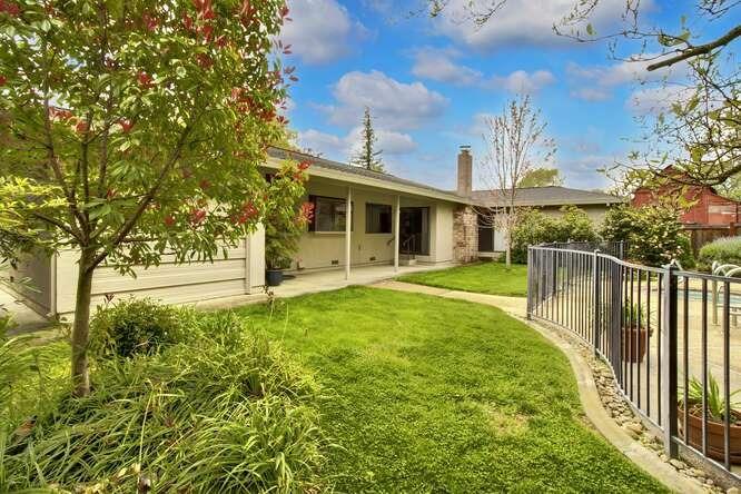 211 River Acres Drive